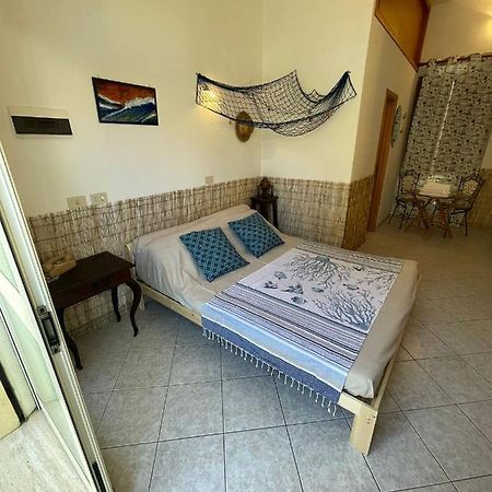 Bed and Breakfast Marea Сан-Винченцо Экстерьер фото